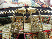 画像をギャラリービューアに読み込む, - Think Bee! シンクビー パスポート キャット リュック A001658