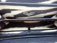 画像をギャラリービューアに読み込む, - Think Bee! シンクビー スプマンテブルー ラウンド 長財布 A000396