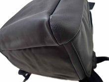 画像をギャラリービューアに読み込む, - dunhill ダンヒル トラベラー レザー リュック バックパック L3S170A