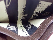 画像をギャラリービューアに読み込む, - Vivienne Westwood ヴィヴィアン ウエストウッド エグゼクティブ オーブ 口金 がま口二つ折り財布 3218C923