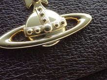 画像をギャラリービューアに読み込む, - Vivienne Westwood ヴィヴィアン ウエストウッド エグゼクティブ オーブ 口金 がま口二つ折り財布 3218C923