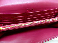 画像をギャラリービューアに読み込む, - PRADA プラダ 1M1132 キルティング 二つ折り 長財布 ワインレッド ナイロン/革 長財布 付属パスケースなし