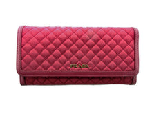 画像をギャラリービューアに読み込む, - PRADA プラダ 1M1132 キルティング 二つ折り 長財布 ワインレッド ナイロン/革 長財布 付属パスケースなし