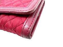 画像をギャラリービューアに読み込む, - PRADA プラダ 1M1132 キルティング 二つ折り 長財布 ワインレッド ナイロン/革 長財布 付属パスケースなし