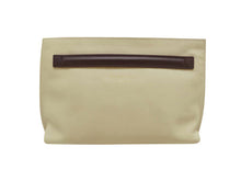 画像をギャラリービューアに読み込む, BURBERRY LONDON バーバリー ロンドン クラッチバッグ 2018年モデル ベージュ/黒