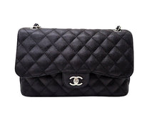 画像をギャラリービューアに読み込む, CHANEL シャネル Matelasse マトラッセ Chain Shoulder Bag Classic Large Handbag チェーンショルダーバッグ クラシックラージハンドバッグ A58600
