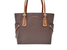 画像をギャラリービューアに読み込む, - MICHAEL KORS マイケルコース VOYAGER PVC EW SIG ボイジャー MKシグネチャー Tote Bag PCポケット付 トートバッグ 30T8GV6T4B
