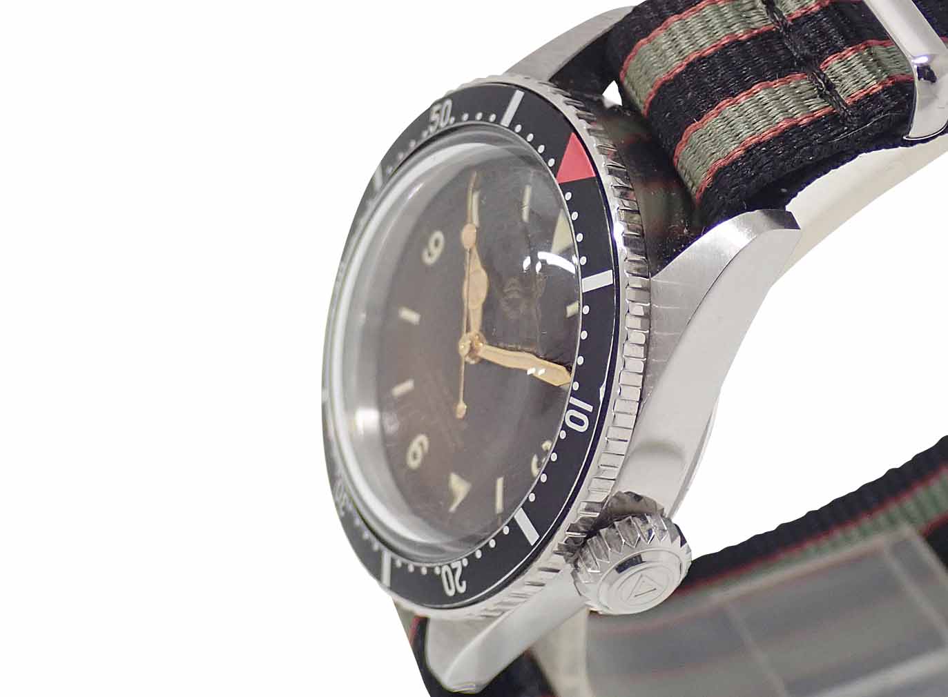 WMT WATCH シーダイバー ハニカム トロピカル WMT135-01