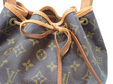 画像をギャラリービューアに読み込む, LOUIS VUITTON ルイヴィトン MONOGRAM モノグラム Petit Noé プチ・ノエ M42226
