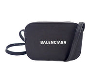 画像をギャラリービューアに読み込む, BALENCIAGA バレンシアガ EVERYDAY CAMERA BAG XS エブリデイ カメラバッグ XS Pochette Shoulder Bag ポシェット ショルダーバッグ 552372
