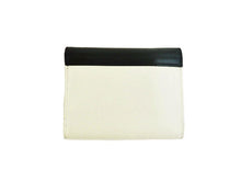 画像をギャラリービューアに読み込む, CELINE セリーヌ C Logo Bicolor Cロゴ バイカラー Tri-Fold Wallet 三つ折り財布 10C723BQ8
