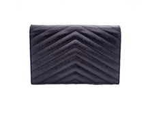 画像をギャラリービューアに読み込む, - YSL SAINT LAURENT サンローラン Cassandra Envelope Chain Wallet in Grain De Poudre Leather カサンドラ エンベロープ チェーンウォレット（グレイン・ド・プードルレザー） 742920BOW011000
