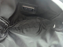 画像をギャラリービューアに読み込む, - PRADA プラダ Nylon ナイロン Waist Body Bag ウエスト ボディバッグ V210
