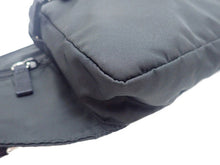 画像をギャラリービューアに読み込む, - PRADA プラダ Nylon ナイロン Waist Body Bag ウエスト ボディバッグ V210
