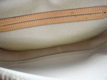 画像をギャラリービューアに読み込む, LOUIS VUITTON ルイヴィトン Monogram モノグラム Reporter リポーター M45254
