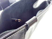 画像をギャラリービューアに読み込む, LOUIS VUITTON ルイヴィトン Epi エピ Randone PM ランドネPM M52352
