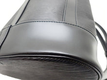 画像をギャラリービューアに読み込む, LOUIS VUITTON ルイヴィトン Epi エピ Randone PM ランドネPM M52352
