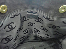 画像をギャラリービューアに読み込む, CHANEL シャネル Wild Stitch ワイルドステッチ Suede Tote Bag スエード トートバッグ
