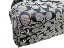 画像をギャラリービューアに読み込む, COACH コーチ Hampton Signature Tassel Carryall ハンプトン シグネチャー タッセル キャリーオール Tote Bag トートバッグ F13068
