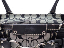 画像をギャラリービューアに読み込む, COACH コーチ Hampton Signature Tassel Carryall ハンプトン シグネチャー タッセル キャリーオール Tote Bag トートバッグ F13068
