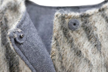画像をギャラリービューアに読み込む, FENDI フェンディ Fur Pocket ファー ポケット Cape Coat ケープコート
