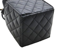 画像をギャラリービューアに読み込む, CHANEL シャネル シャネル Matlasse マトラッセ  Drawstring mini Shoulder Bag ミニ巾着チェーン ショルダーバッグ
