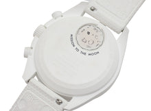 画像をギャラリービューアに読み込む, オメガ スウォッチ MISSION TO THE MOONPHASE FULL MOON SO33W700 スヌーピー

