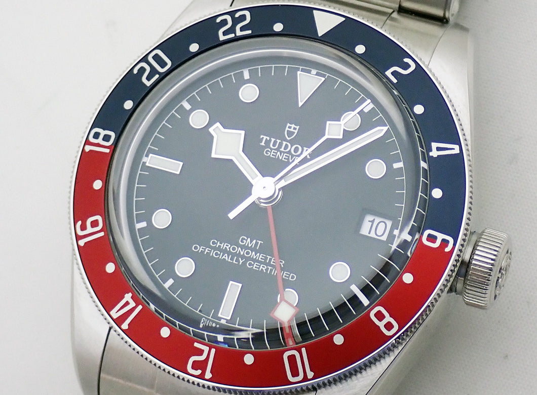チューダー ブラックベイGMT