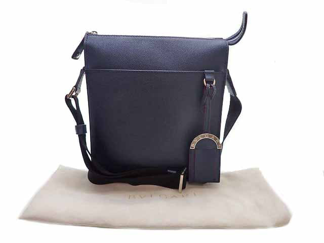 ★希少モデル★ブルガリ 本革 メッセンジャーバッグ ロゴプレート ロゴショルダー BVLGARI（ショルダーバッグ）のフリマアイテム一覧