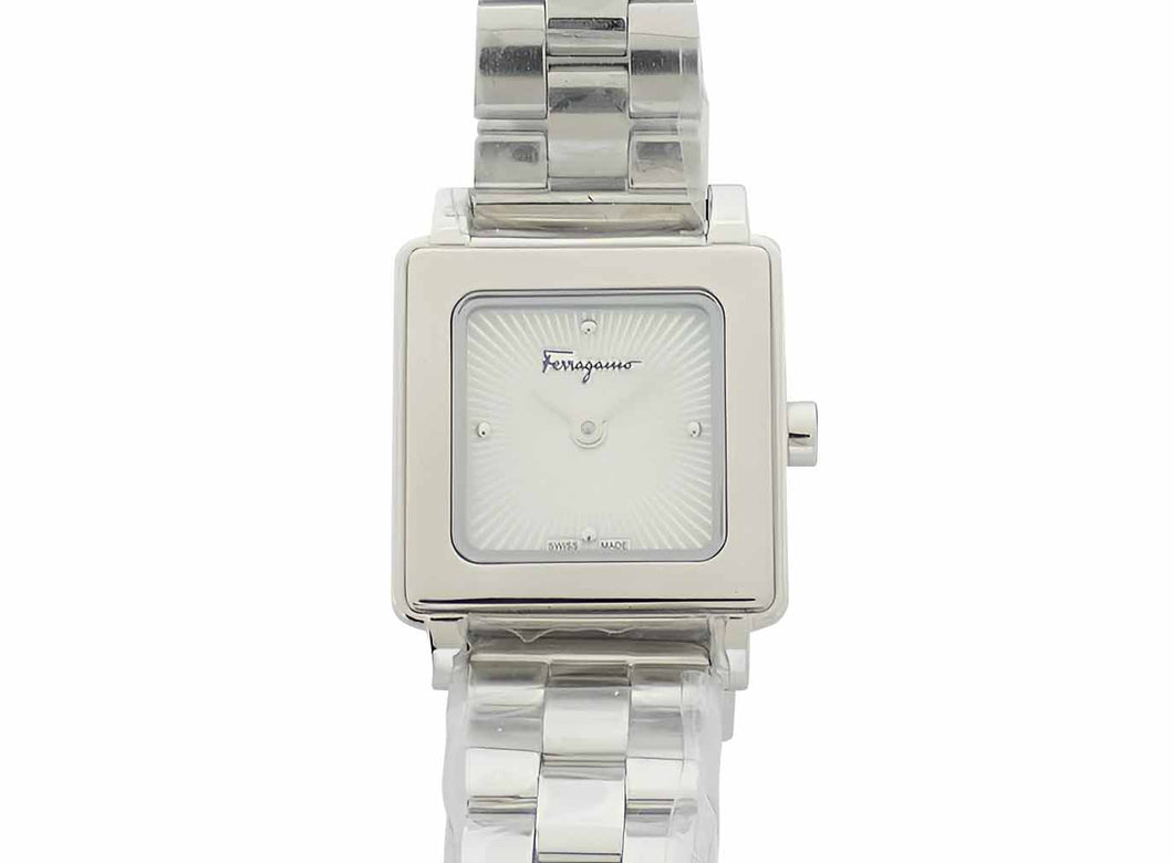- Ferragamo フェラガモ スクエア SFBY00319
