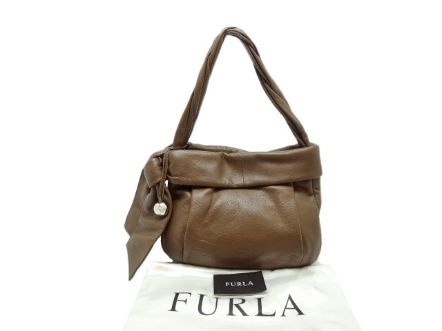 - FURLA フルラ ショルダー